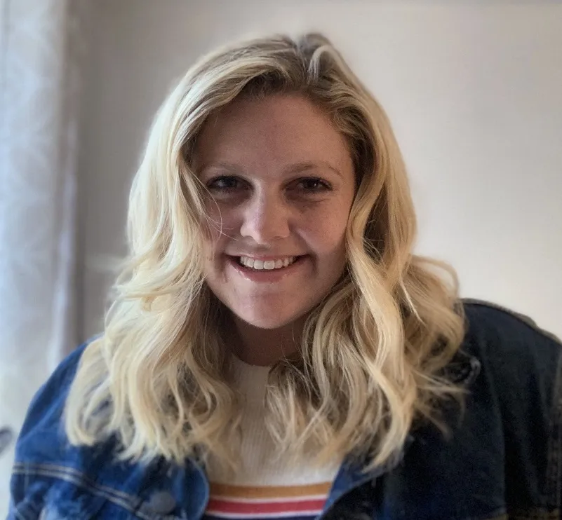 phoebe smiling photo