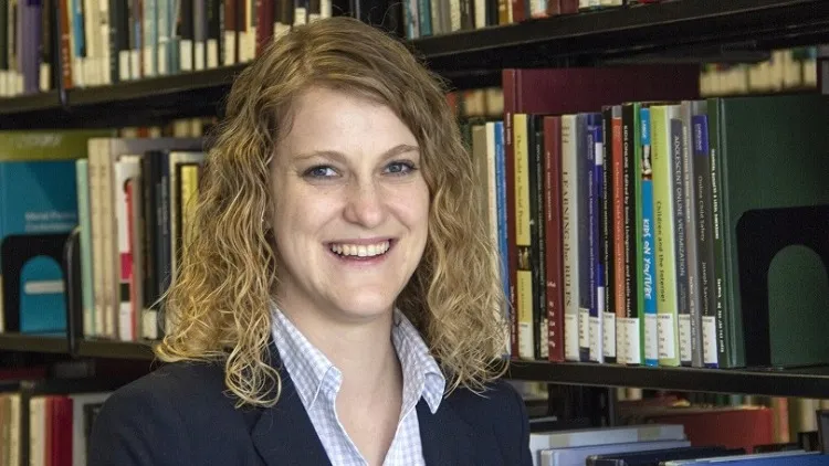 Portrait of Alissa Davis