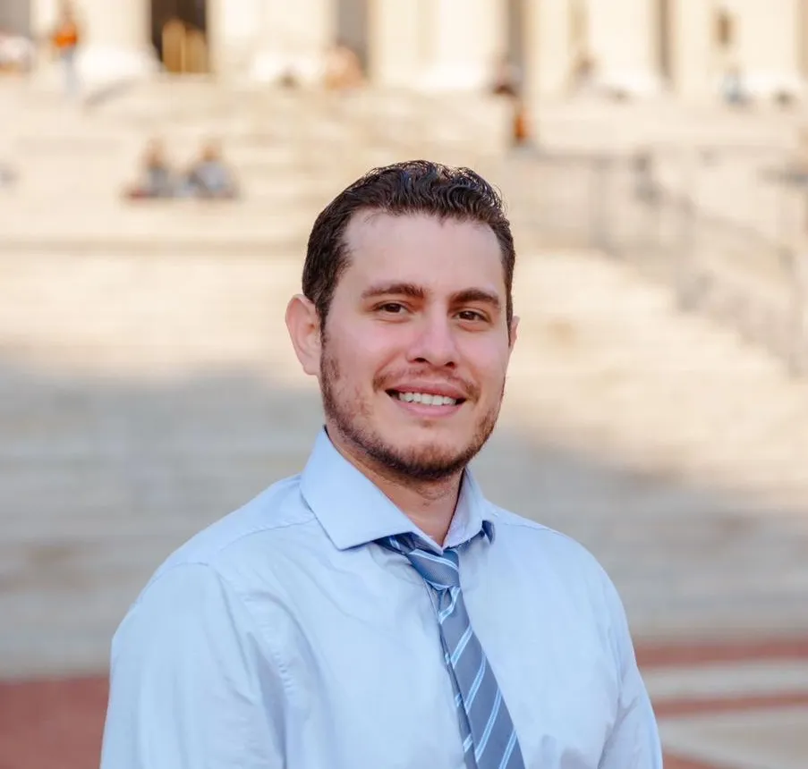 Eric Aragundi.jpg